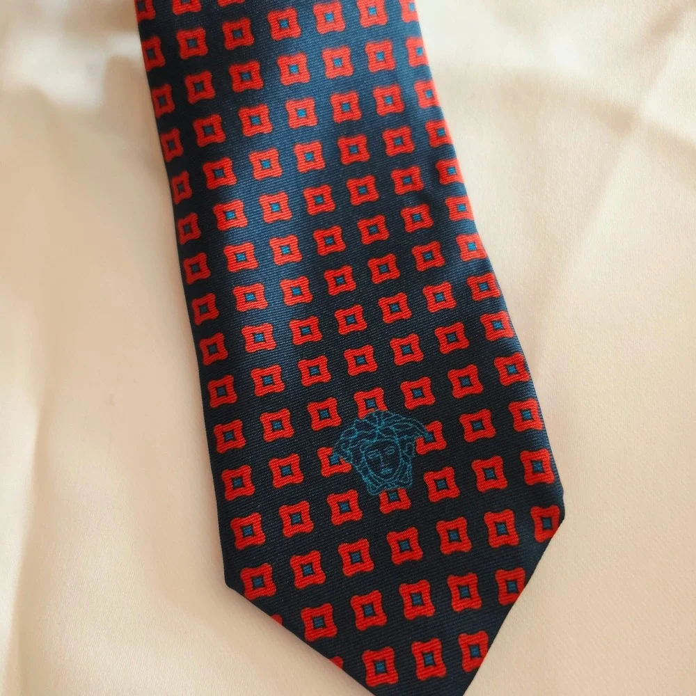 Versace Silk Tie Mens One Size Navy Blue Red Geometric Medusa Head Made in Italy